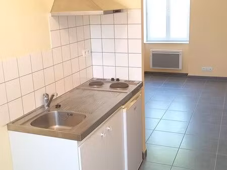 studio proche hôpital