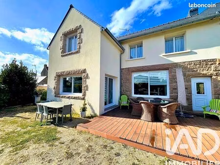 propriété 6 pièces 137 m²