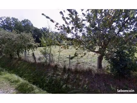 terrain 330 m² l hermitage