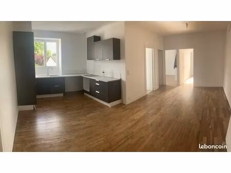 appartement/maison t4 rénové avec jardin
