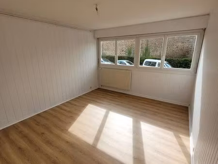 appartement t1 bis rénové – calme et lumineux – st-brieuc
