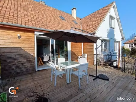 maison 7 pièces 159 m²