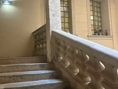 appartement dans quartier historique