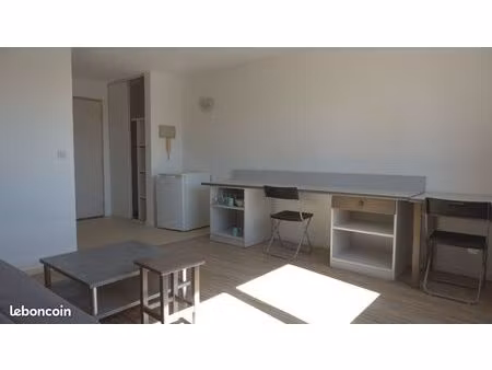 charmant studio rénové avec parking – idéal investissement – grabels