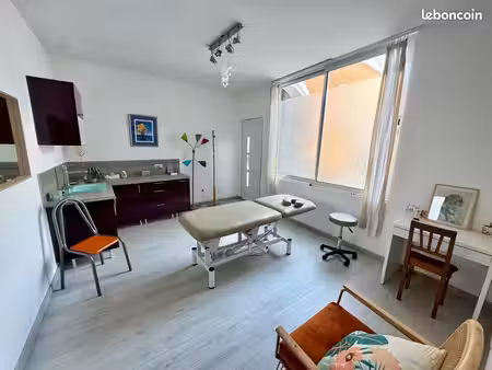 bureau 32 m²