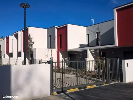 parking/box 1 pièce prades le lez