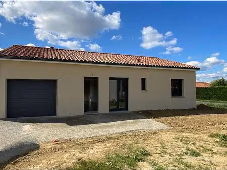 maison 4 pièces 85 m²