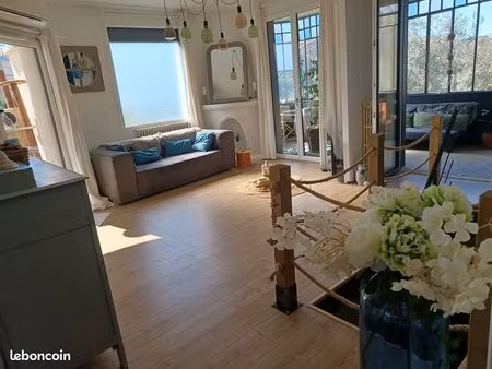 maison de charme et atypique de 180 m²  à 10 min à pied du centre de nyons  600 m² de terr