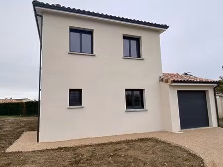 maison 4 pièces 85 m²