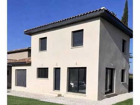 maison 4 pièces 85 m²