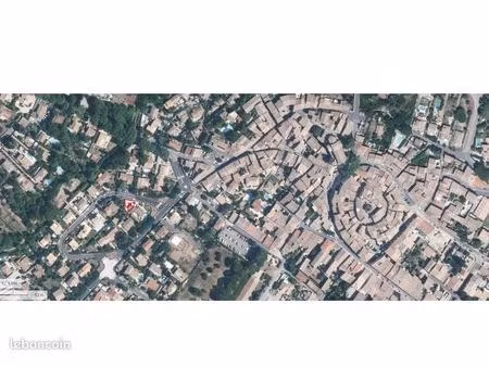 terrain viabilisé – 185 m²