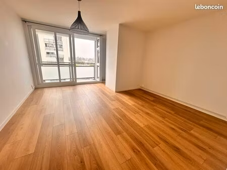 beau t1 rénové (29 m²) avec terrasse — home 312  chambray‑lès‑tours