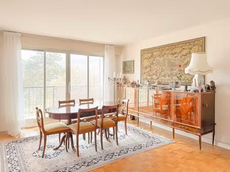 appartement de 87 77 m² à le plessis-robinson