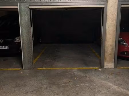 parking saint mandé