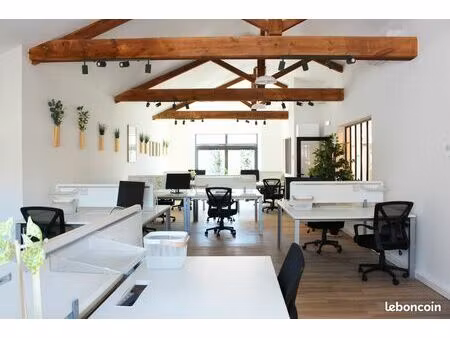 à vendre – local commercial / bureaux – emplacement stratégique