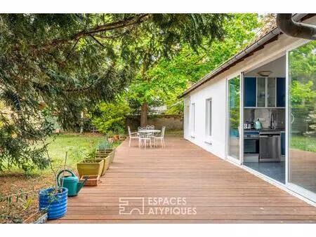maison de plain-pied avec terrasse et jardin au quartier des buttes