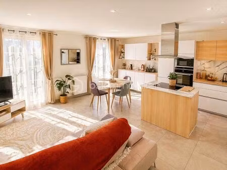 maison de 103 m² à moussy-le-neuf