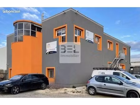 bureaux 122 m² laudun-l'ardoise