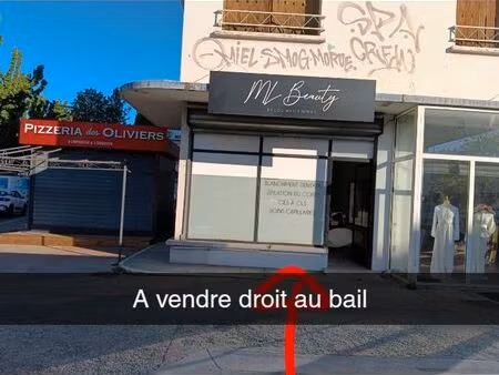 a vendre droit au bail local
