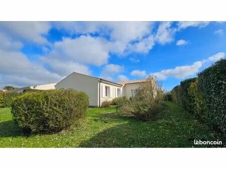 maison récente proche mer