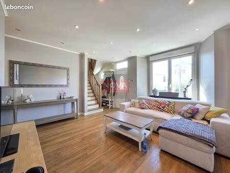 maison 4 pièces 85 m²