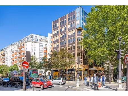 location bureaux 146 m²