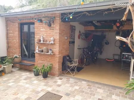 jolie maison sur le port du légué