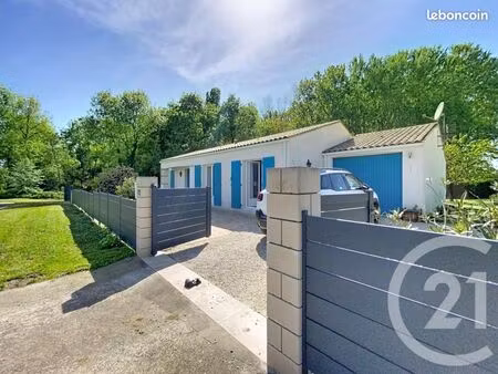 villa 5 pièces 123 m²