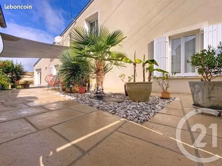 maison 5 pièces 130 m²