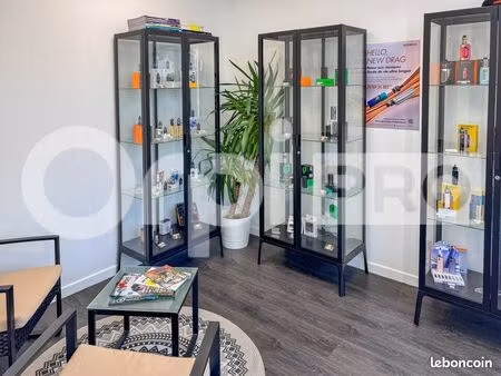 fonds de commerce 30 m²