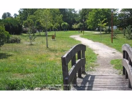 terrain 492 m² seyresse