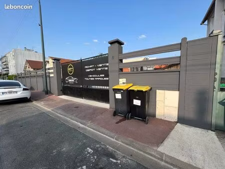 ◊ garage automobile avec cour – emplacement exceptionnel ◊ situé à saint-maur-des-fossés  