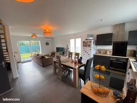 maison 4 pièces 94 m²