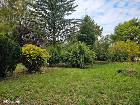 terrain lons proximité centre-ville