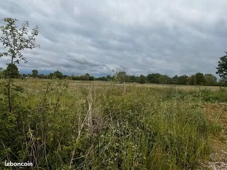 terrain 800 m² saint jean