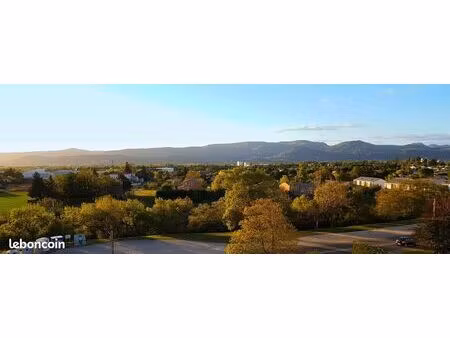 loue studio avec belle vue (disponible)