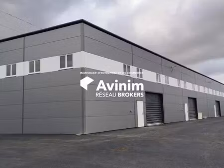 location entrepôt 307 m²