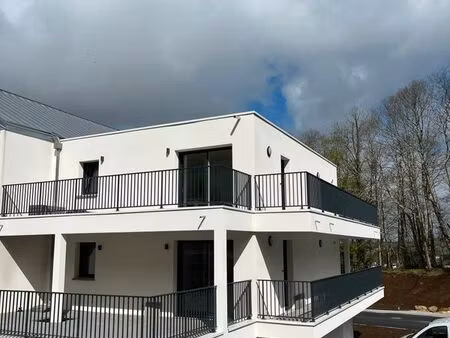 t2 neuf meublé avec terrasse  parking et box