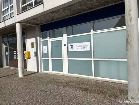 location bureau paramédical partagé