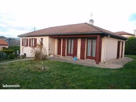 entre saint chamond et saint etienne maison 6 pieces 4 chanbres s