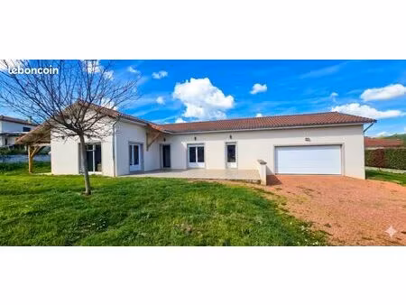 villa 5 pièces 147 m²