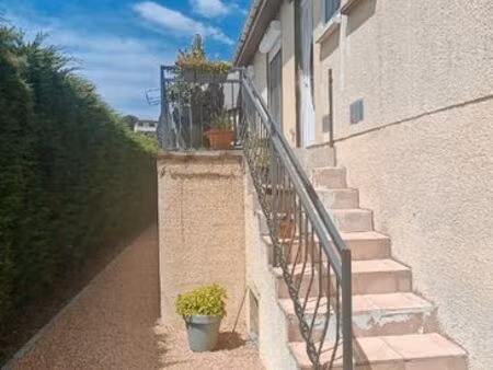 appartement t4 dans maison