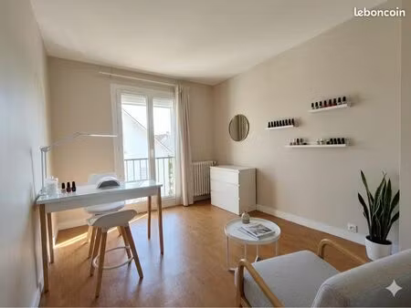 plateau de bureaux / cabinet professionnel – sully-sur-loire proche centre