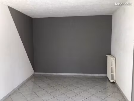 location maison 108 m² à brizambourg