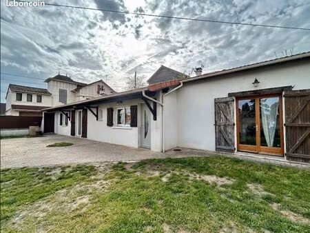 maison 5 pièces 105 m²