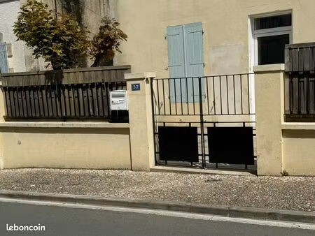maison ccentre ville de tonnay-charente
