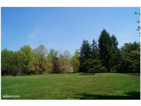 terrain 550 m² genas