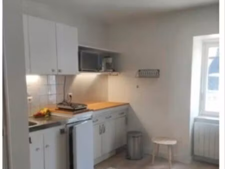 t2 en duplex ventre ville