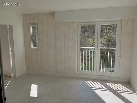 location t2 quimper kermoysan