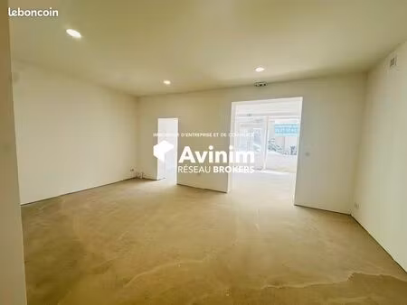 boutique 65 m² saint-maur-des-fossés